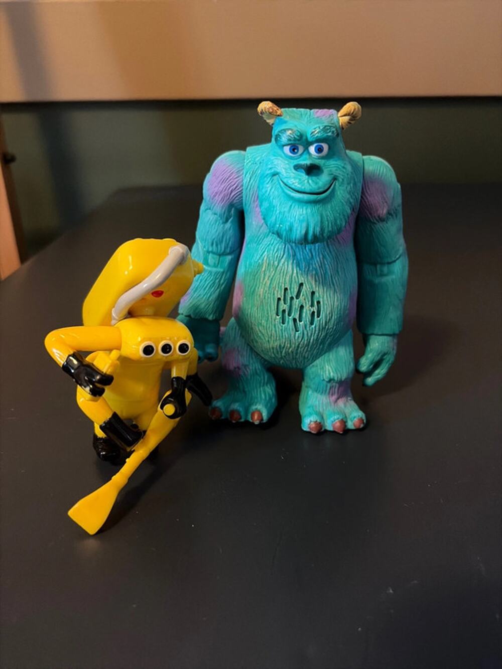 Vintage Monsters Inc. 2001 Hasbro Talking Sully and Child Agent Toy Disney